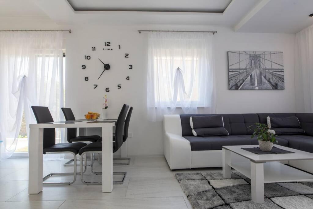 Holiday House Gavran Vodice Dış mekan fotoğraf